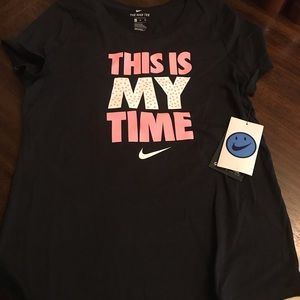 Girls Nike T-Shirt